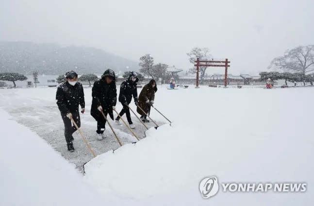 윈터 때문에 힘든 아미들