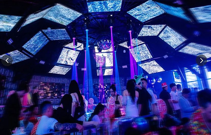 [붕타우] 88가든 양대산맥 클럽 블루문 Blue Moon - Beer Club