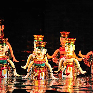 하노이 탕롱 수상 인형극