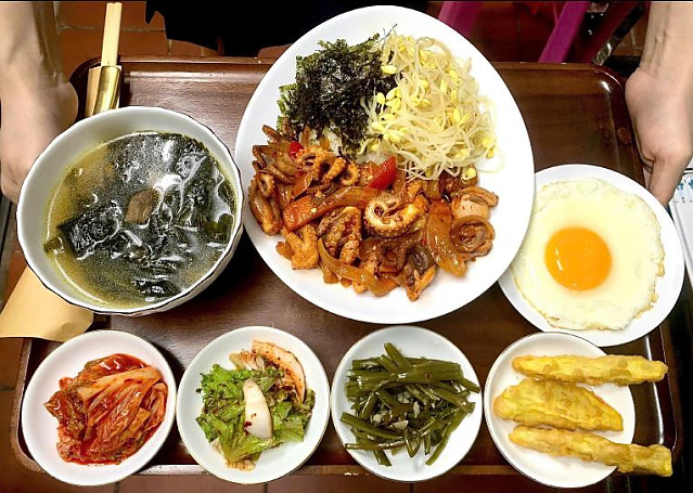 발렌타인 호텔 BALLANTINE HOTEL [7군 푸미흥]