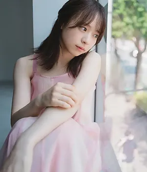 쿠라노오 나루미 위클리 플레이보이 플러스+ 2025