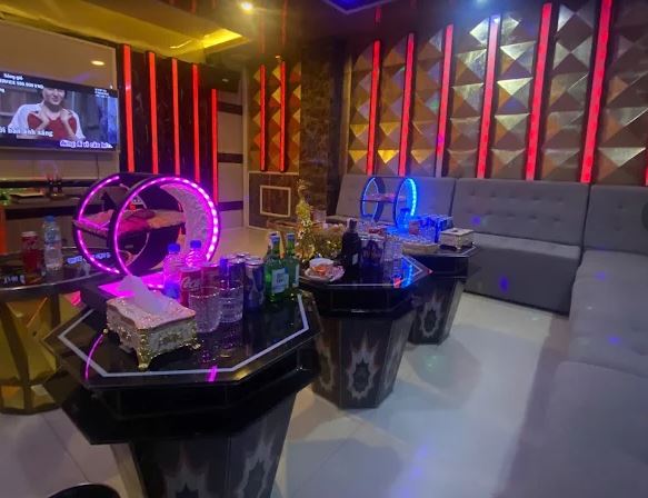 [다낭] 업타운 가라오케 한인 KTV 