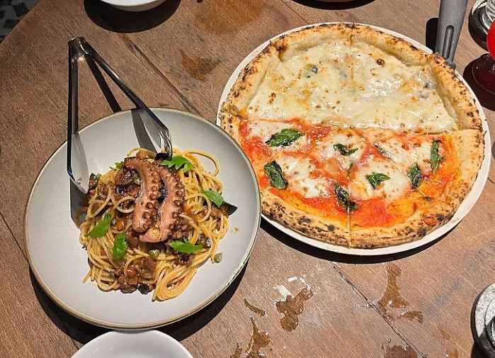 호치민 미술랭 선정 피자 맛집 Pizza 4P's 포피스 (호치민 전지역) 본점 1군벤탄시장