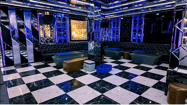 라운딩 로컬 가라오케 (4군)