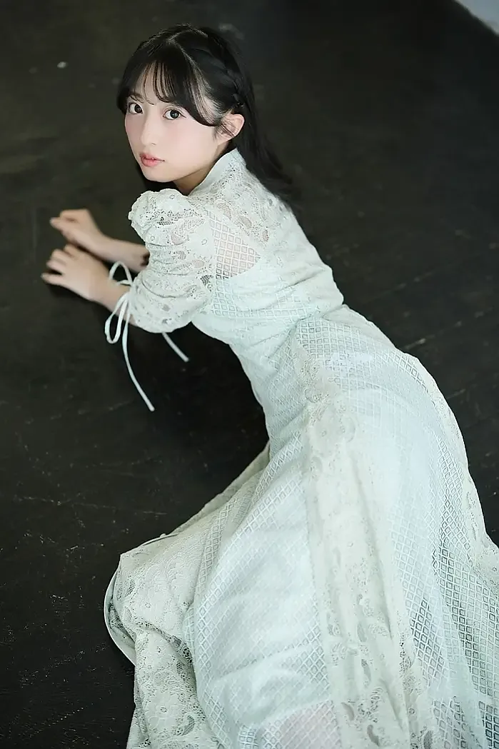 아키야마 유나 위클리 플레이보이 플러스+ 2025.02.23