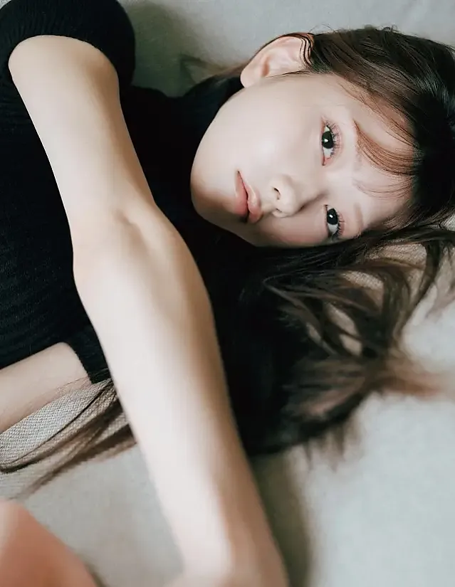 치바 에리, B.L.T Graph 2025년 10월호 Vol.112