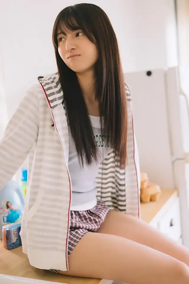 히나노 쿠보 위클리 플레이보이 플러스 사진집