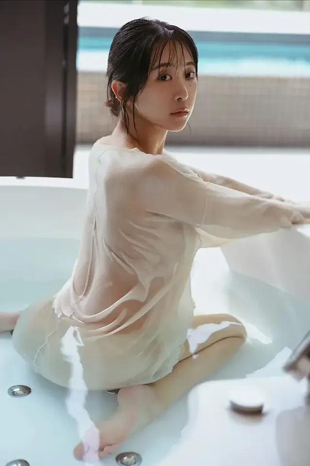 마지마 나오미 사진집 「밀회」 Set.04