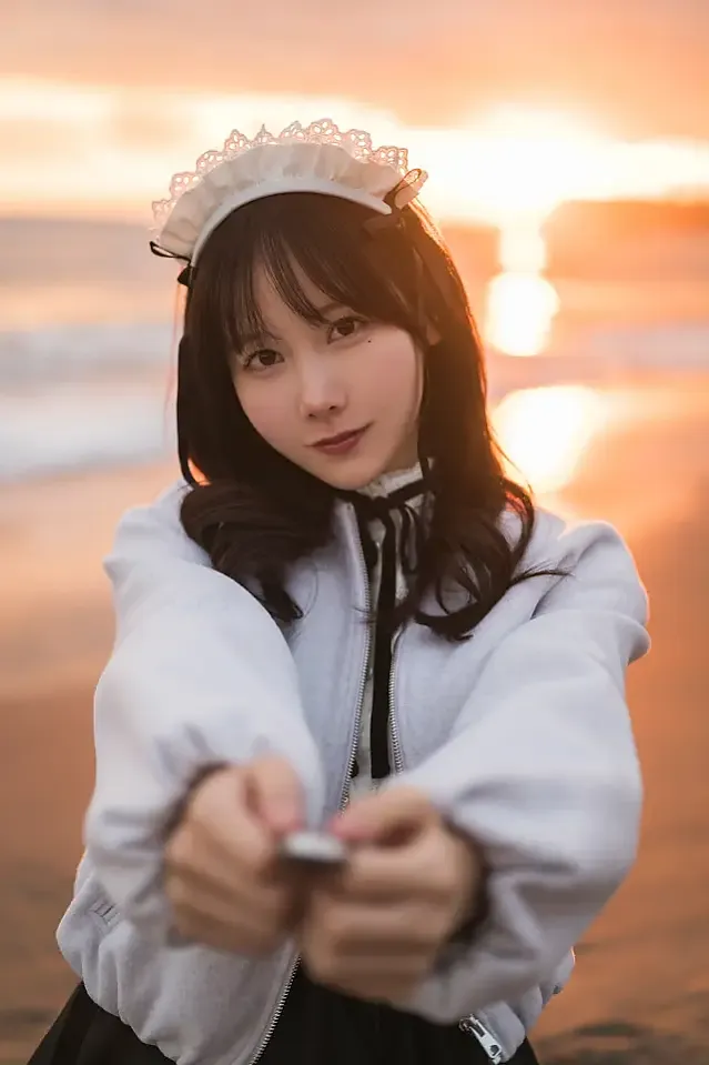 켄켄 사진집 「추형 메이드로이드와 하고 싶은 것」 Set.02