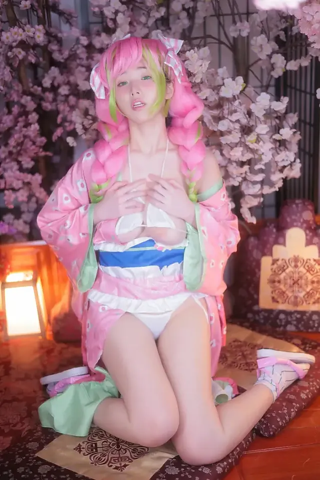 연우 포토북 「MITSURI」 Set.02