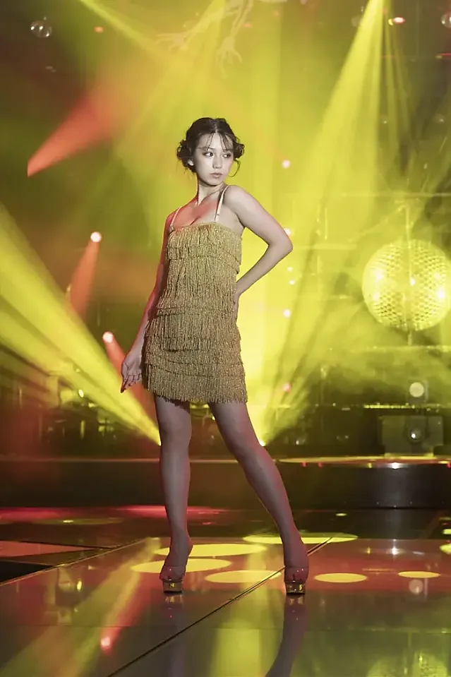 사토 아이리 사진집 「스포트라이트에 비춰져」 Set.02