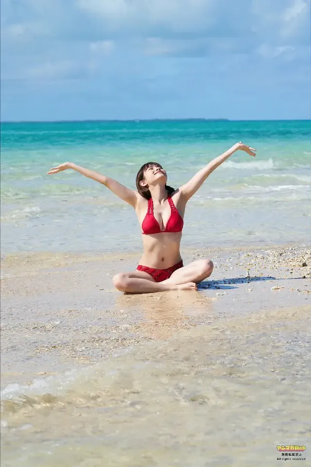 모모츠키 나시코 월간 영 매거진 2025년 12호