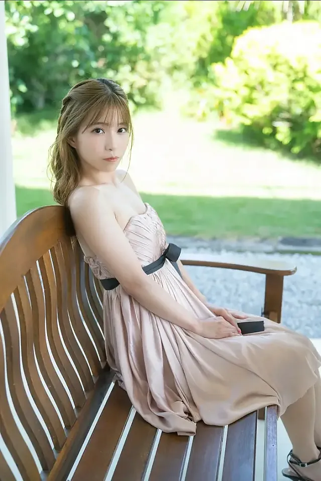 아사카 사진집 「Born this Way vol.2」 Set.01