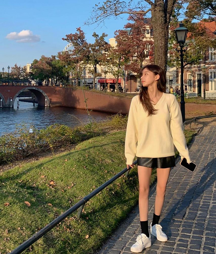 몸매가 공격적인 쇼핑몰 사장