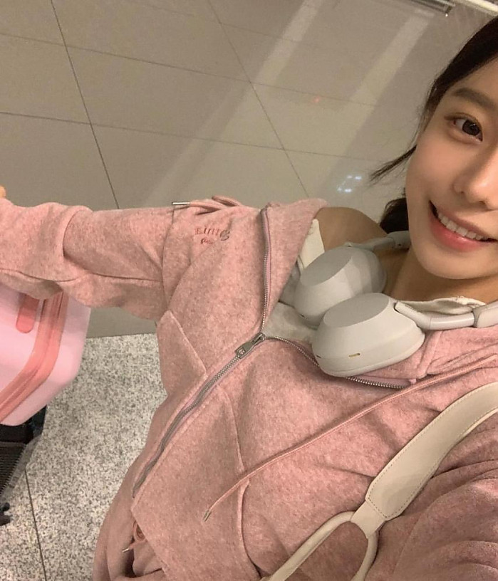 몸매가 공격적인 쇼핑몰 사장