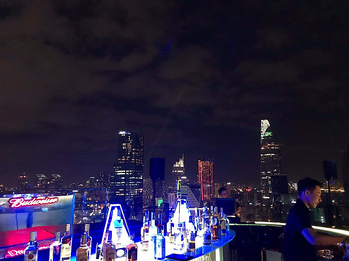 호치민 루프탑바 Top3 데이트하면서 분위기 잡기 좋은 장소