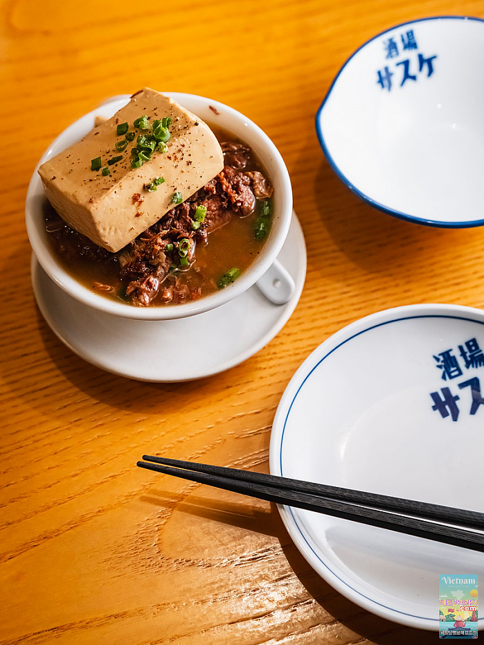 삼겹살과 구이로 행복을 감싸는 Sakaba Sasuke Izakaya