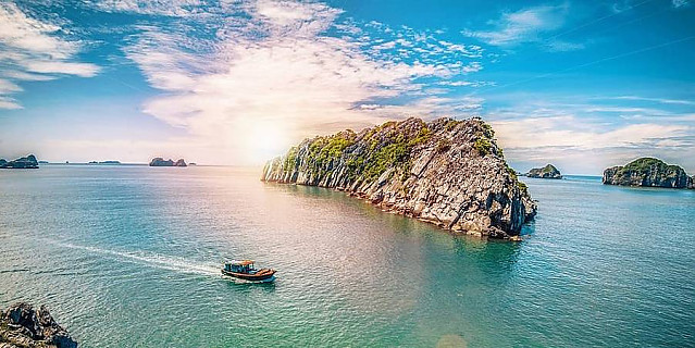 베트남의 휴양지중 12곳의 인기 리조트 추천 해봅니다.