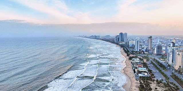 베트남의 휴양지중 12곳의 인기 리조트 추천 해봅니다.