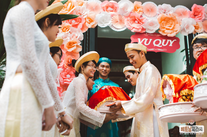 베트남 전통 결혼식에 대해서 자세하게 알려드릴께요.