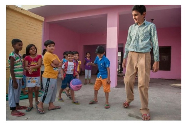 초등학교때 198CM 기네스북에 올랐다는 남자