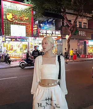 나쨩은 밤이 찐또라며 @m1n5e0_0 인스타