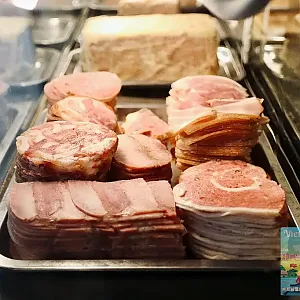 [기획]호치민시 반미 맛집 찾기 : 반미 응웬신 (Banh mi Nguyen Sinh)