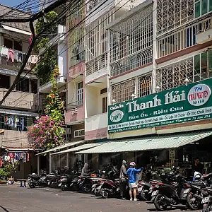 탄하이 (Thanh Hải) 3군지역 골목에서 40년 동안 이어온 Bún Ốc 및 기타 북부 별미