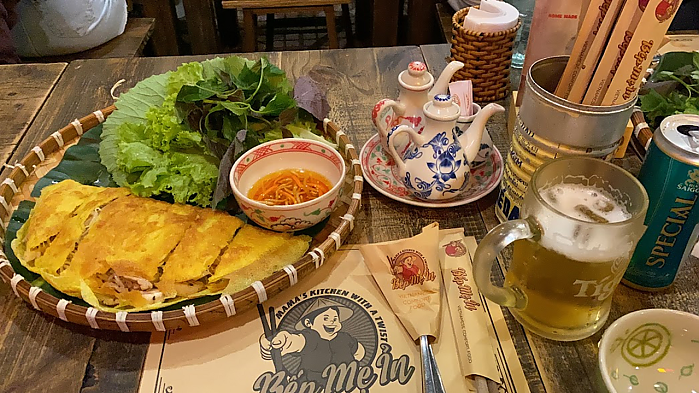 벱메인 Bếp Mẹ Ỉn 미슐랭선정 반쎄오 맛집