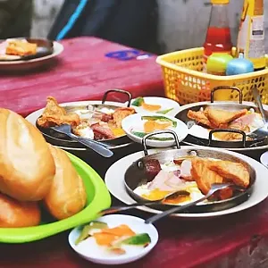 [기획]호치민시 반미 맛집 찾기:반미 호아마 (Banh mi Hoa Ma)