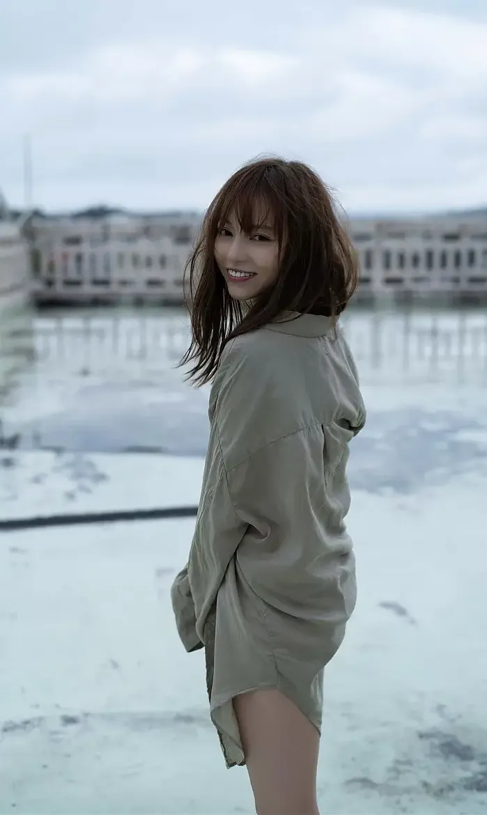 사야카 코무로 사진집 ‘장난과 미소’ Set.02