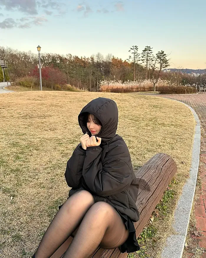 감기걸리기 딱좋게 입고