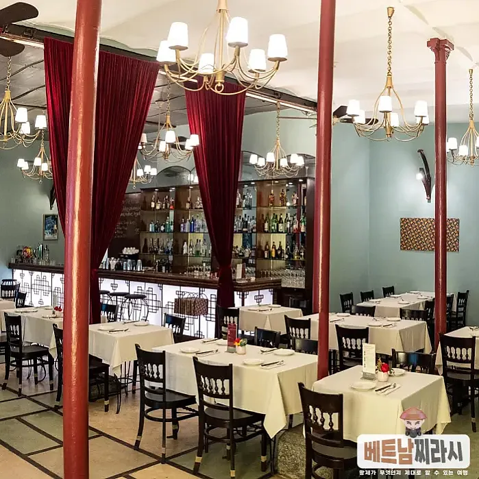 호아툭 Hoa Túc Saigon