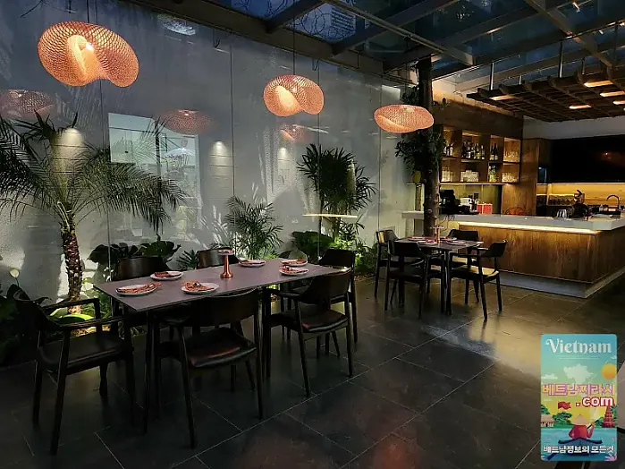 Lesung은 호치민시에서 말레이시아 식사를 재정의합니다