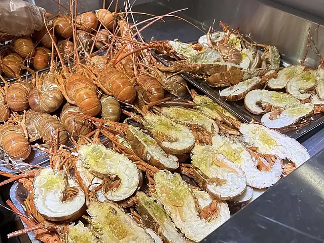 호치민 빈탄군 해산물 부페 포세이돈 Poseidon Bình Thạnh