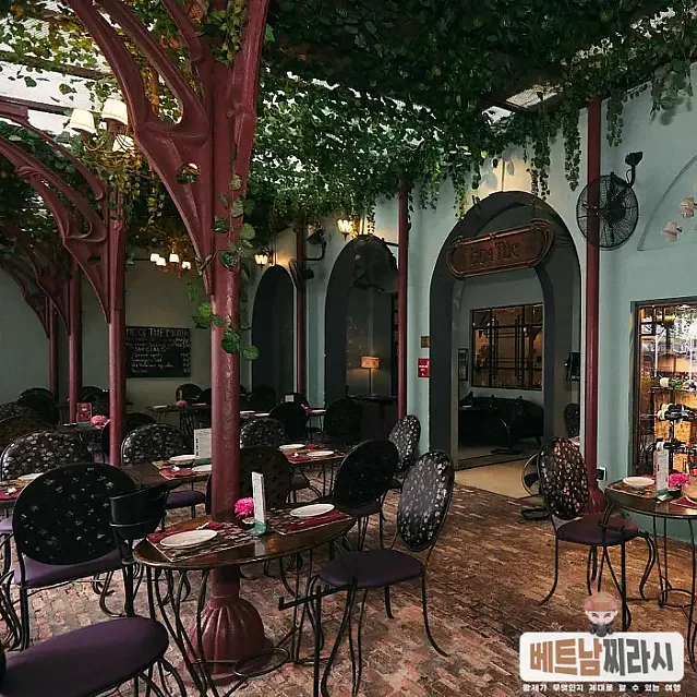 호아툭 Hoa Túc Saigon