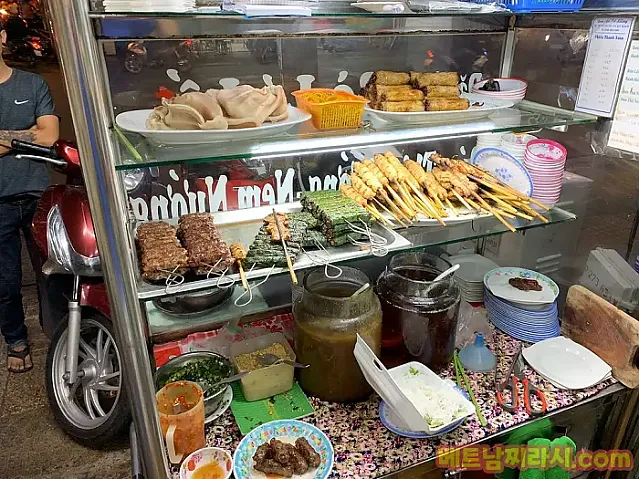 Quán Ăn Cô Liêng