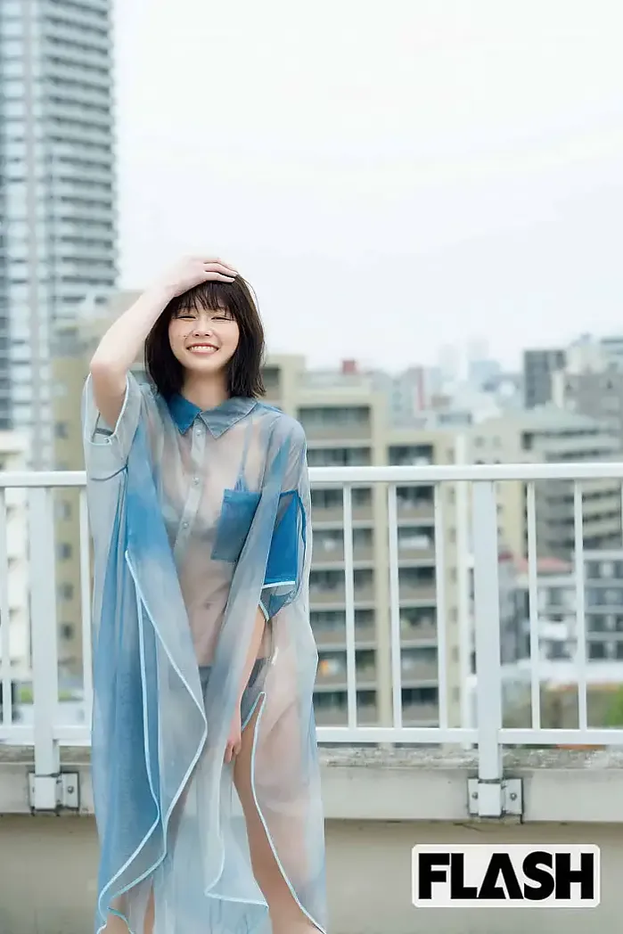 유즈하 사에키 (플래시 2025년 6월 17일자)