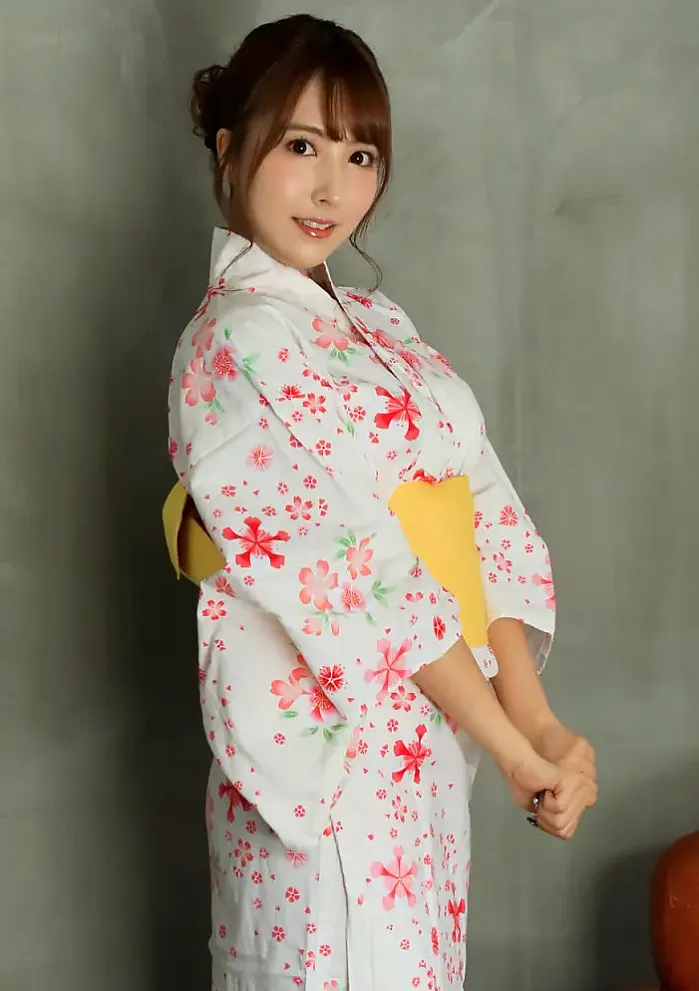 미카미 유아 미쳐버린 기모노