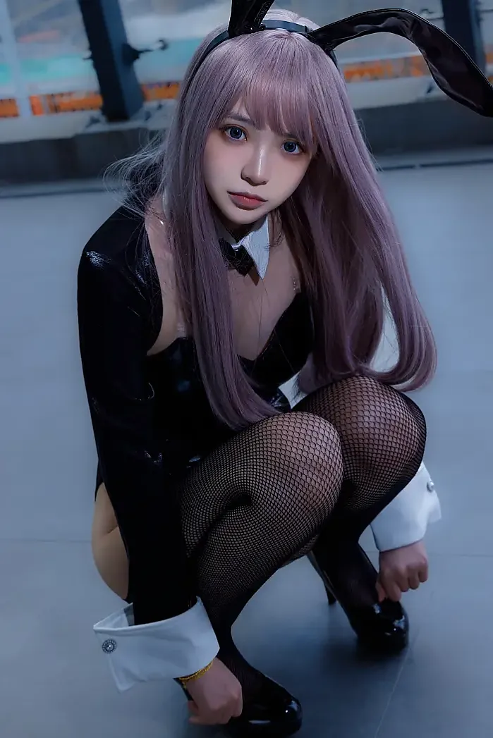 바니걸 미쳐버린 검스 엉덩이