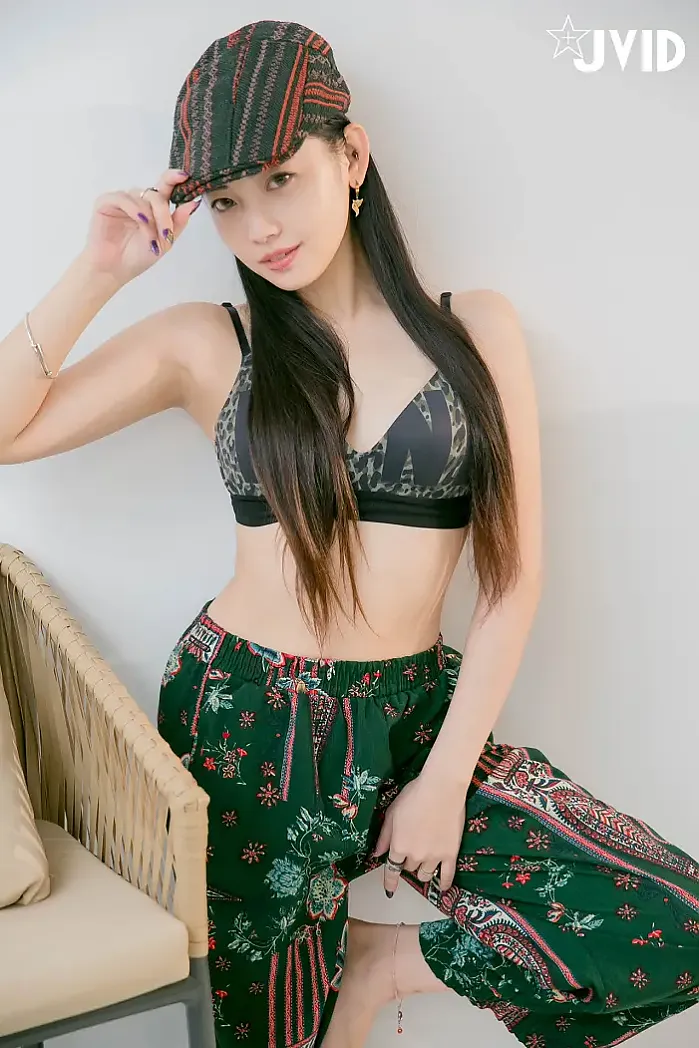 JVID 나츠 트와일라잇 - 호감 가는 미소녀 세트.01