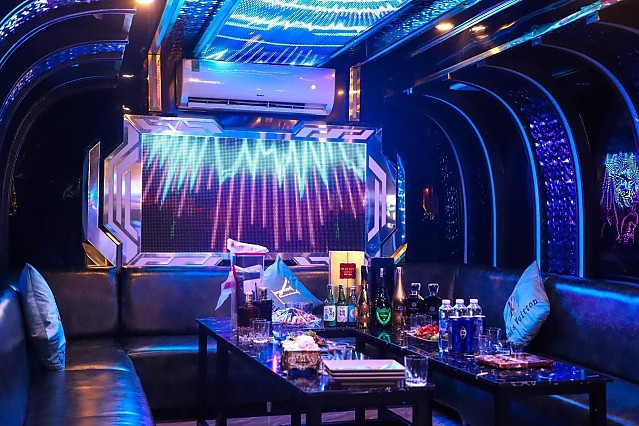 원투 가라오케(1군)