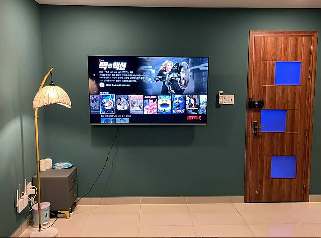 오렌지 영화방&마사지 (7군 푸미흥)