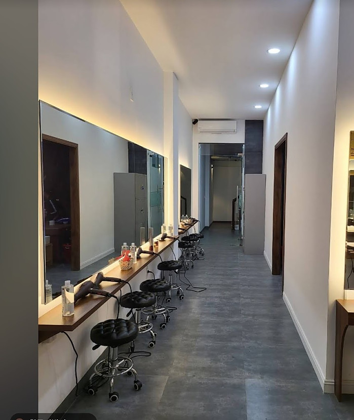 [나짱] 토탈케어 멀티샵 “때밀이 이발관”