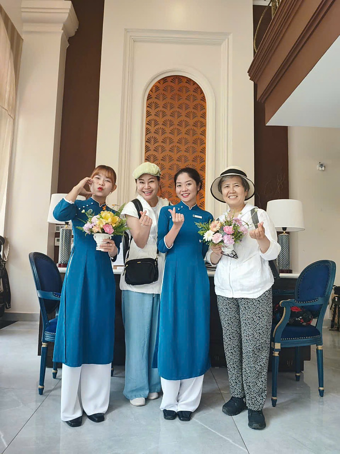 사비나호텔 123 [7군 푸미흥]