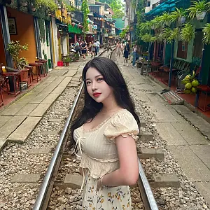 신나면 입 못다무는 병  @_jinnnnni__ 인스타