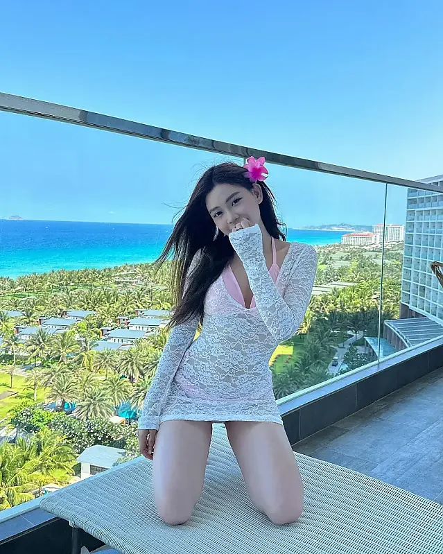 Yêu màu hồng @khanhngoc_99_ 인스타