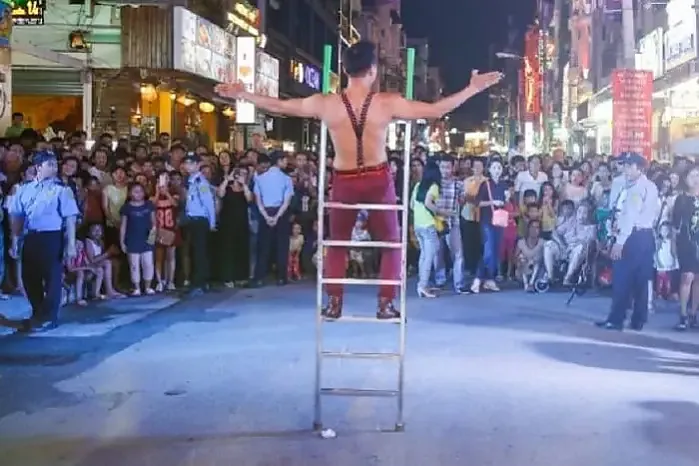 베트남에서 밤유흥(나이트라이프) 즐길 수 있는 최고의 장소 간단정리해드립니다.