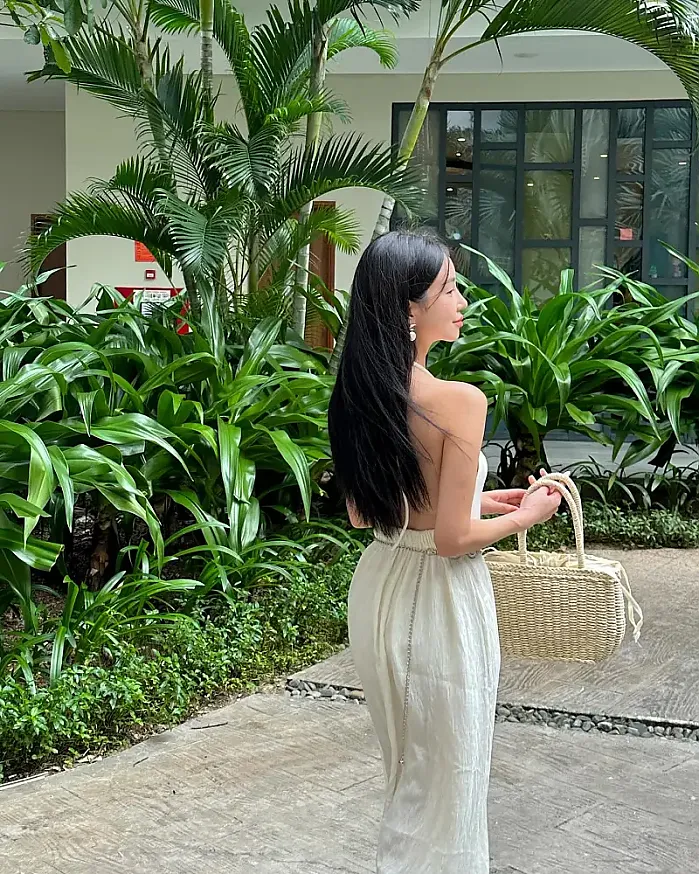 이번 여행 비치원피스 어떤거 입을까? @awesomenana_official