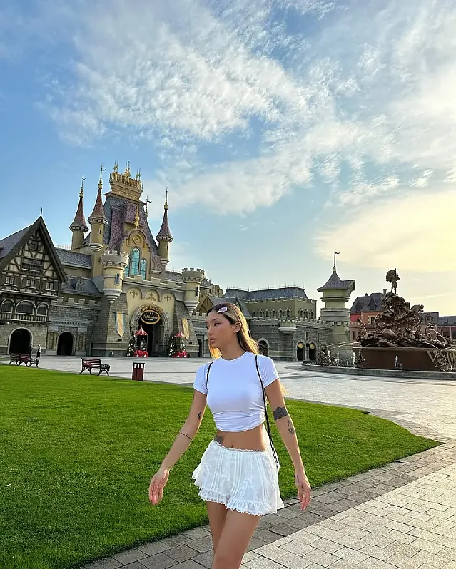 젤라 투어 사진 못 올린 게 너무 많은데 instagram for im_jella_